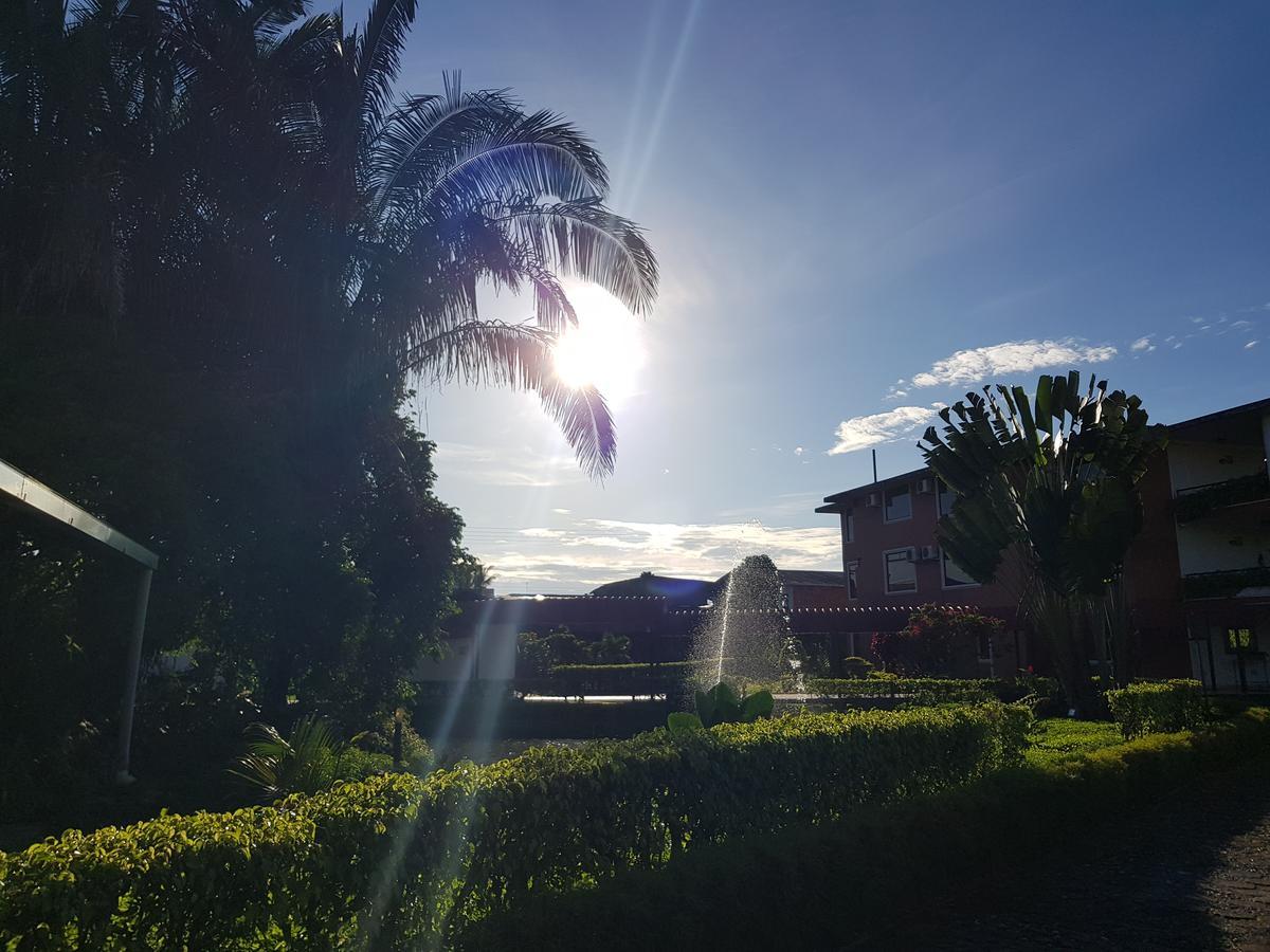 Gran Hotel De Lago - Lago Agrio Nueva Loja Bagian luar foto
