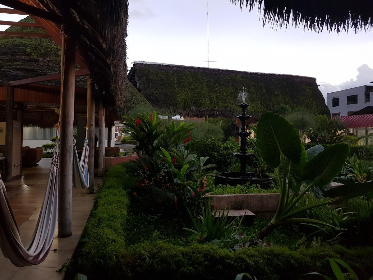 Gran Hotel De Lago - Lago Agrio Nueva Loja Bagian luar foto