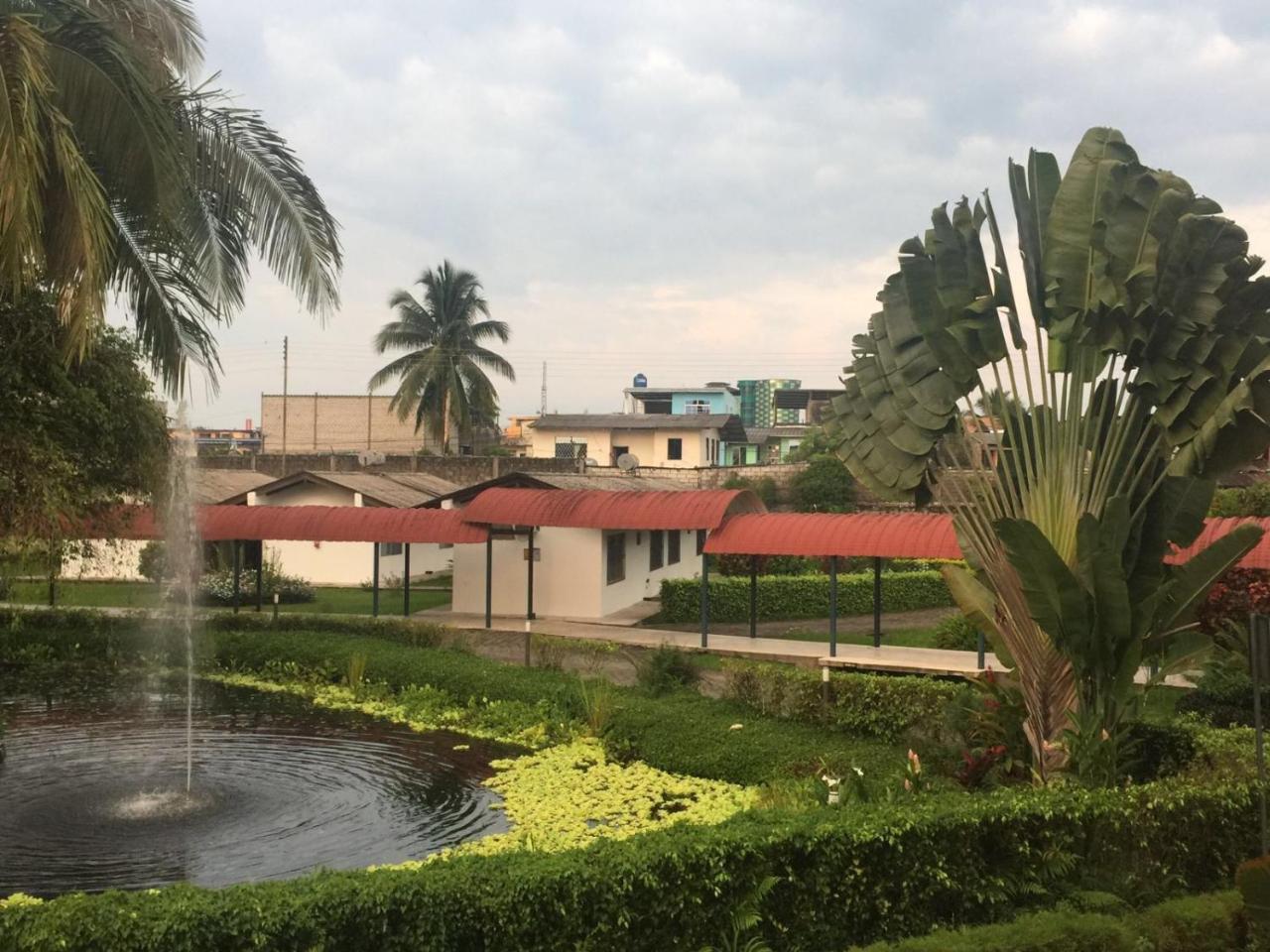 Gran Hotel De Lago - Lago Agrio Nueva Loja Bagian luar foto